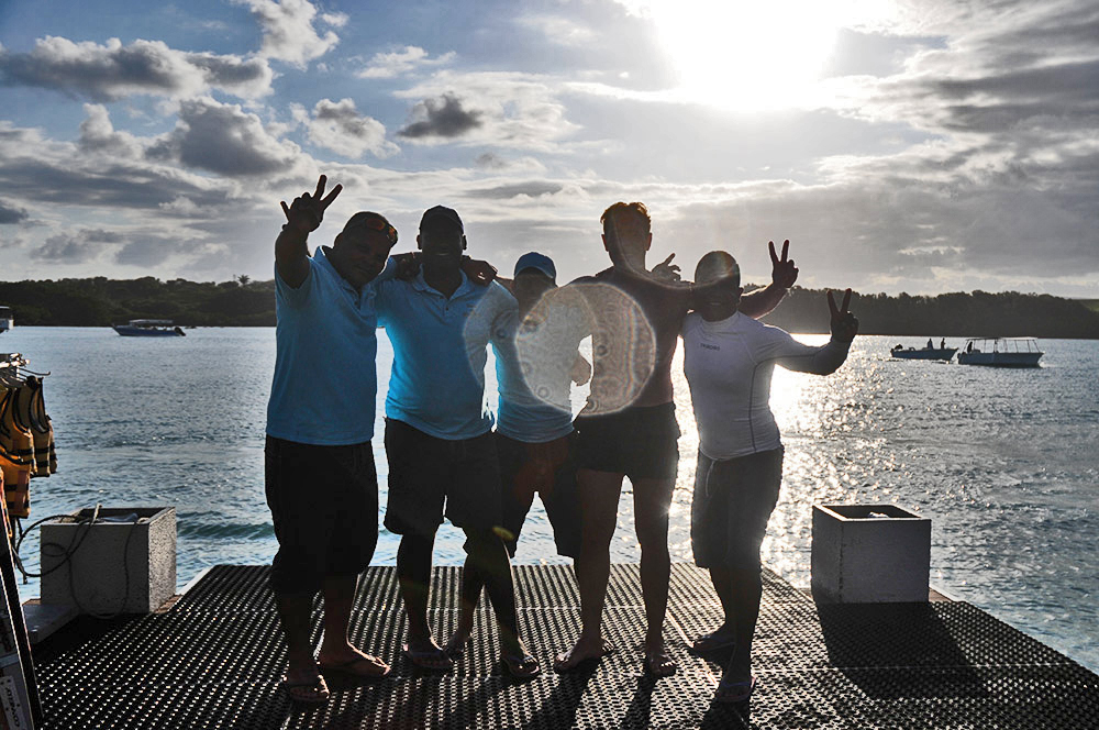Boat Team Shandrani Hotel