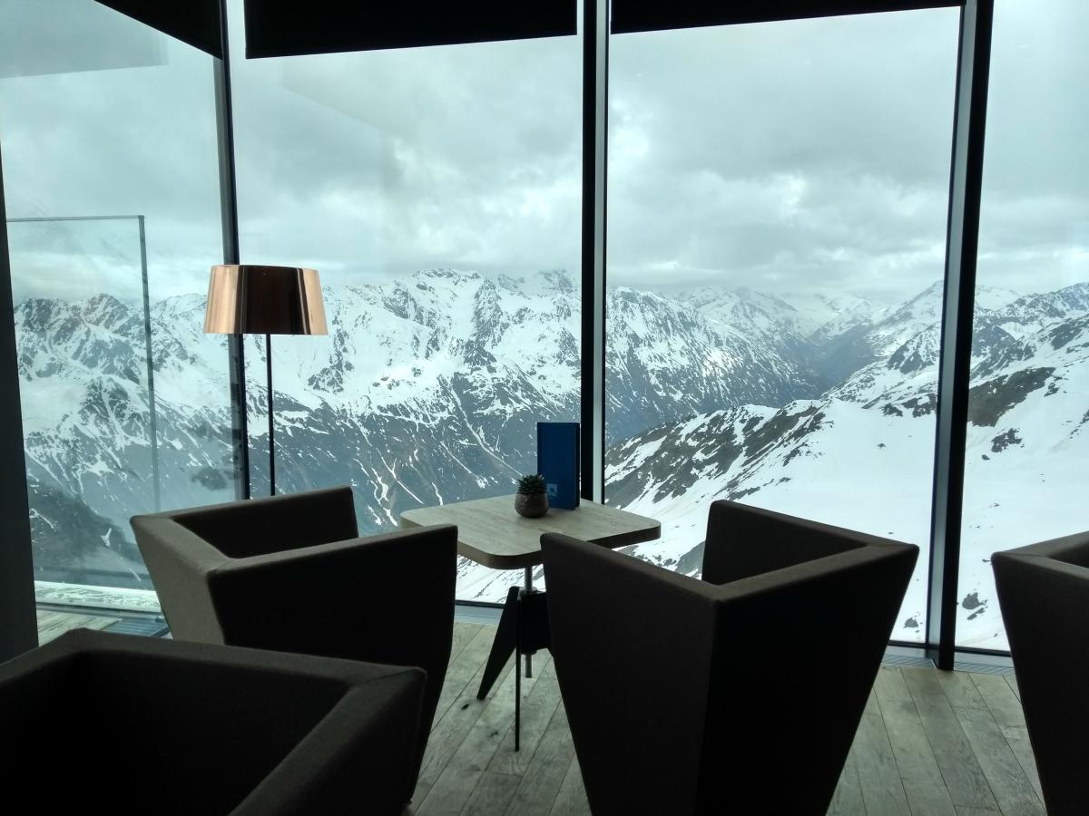 ICE Q Restaurant used in the film Spectre