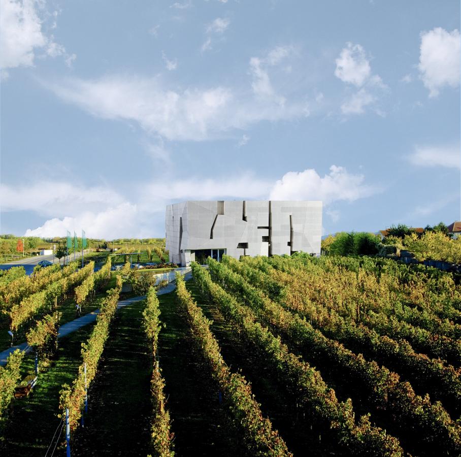 Loisium - the world of wine 