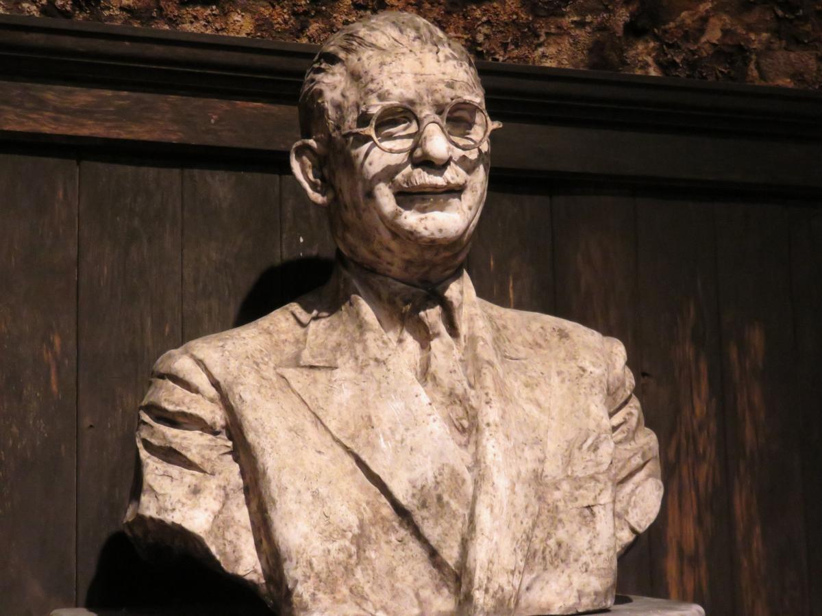 Ambassador Leopold Figl statue