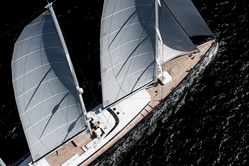 Sea Eagle II “Airborne” : The World’s Largest Aluminium Sailing Yacht