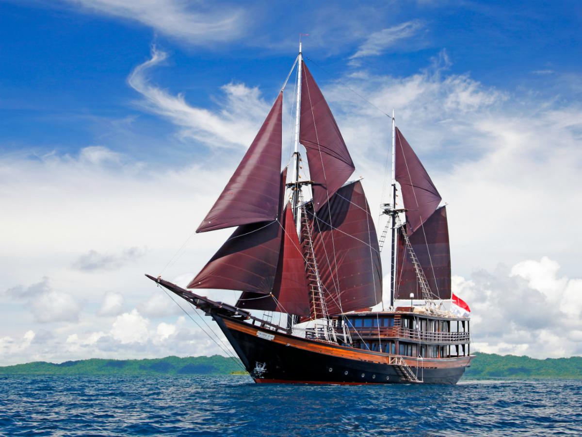 Dunia Barue Yacht