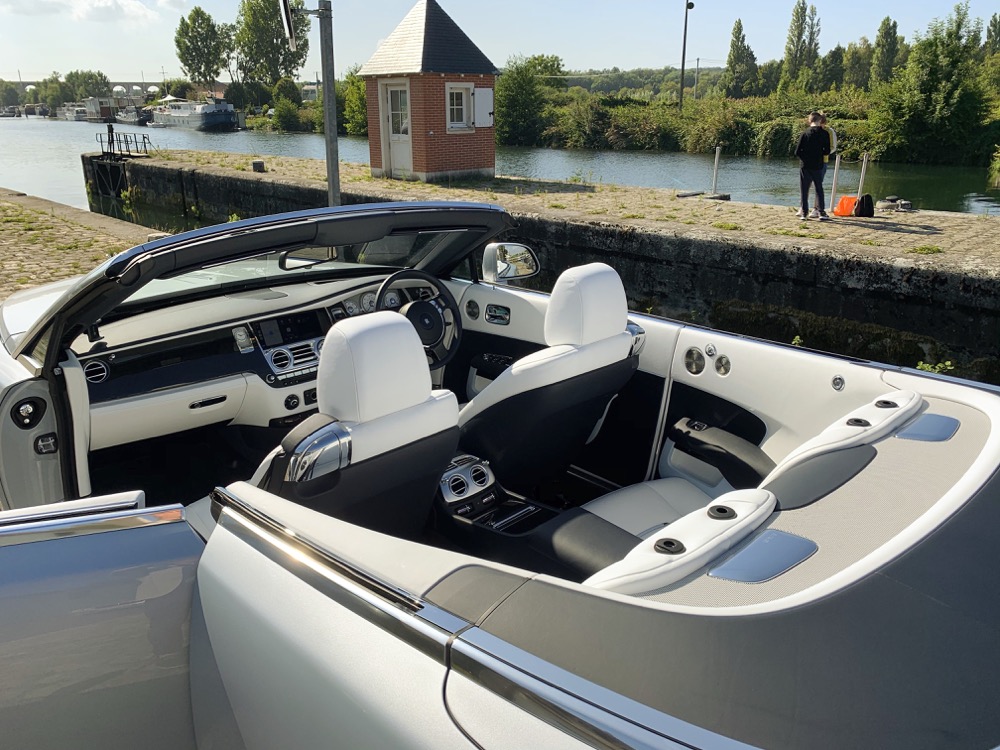 Rolls Royce Dawn Drophead Back Interior