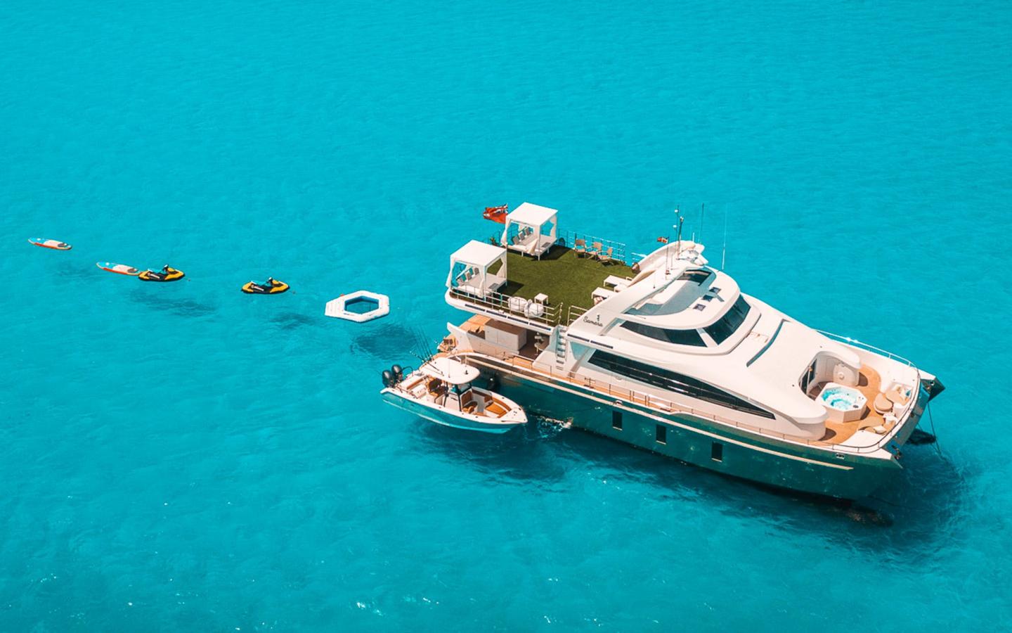 Samara Yacht