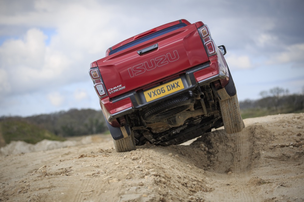 Isuzu D-Max V-Cross