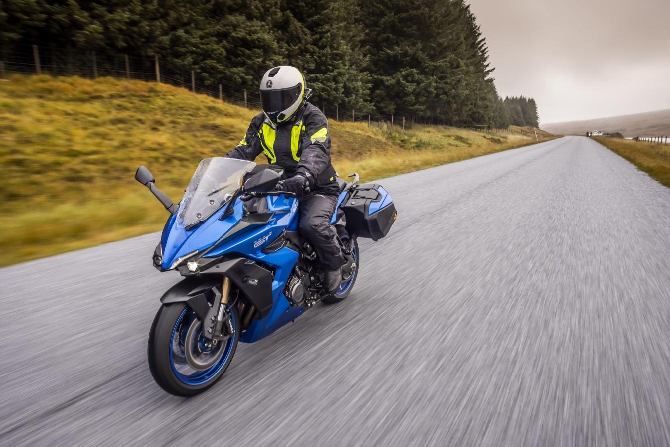 Suzuki GSX-S1000GT