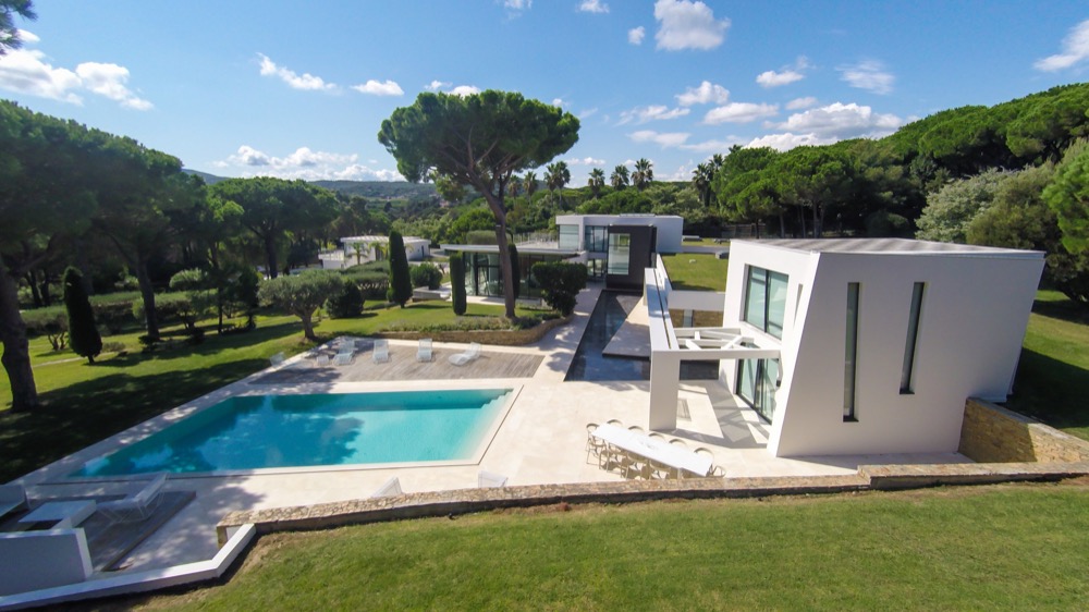 Rent Villa Modernity St Tropez