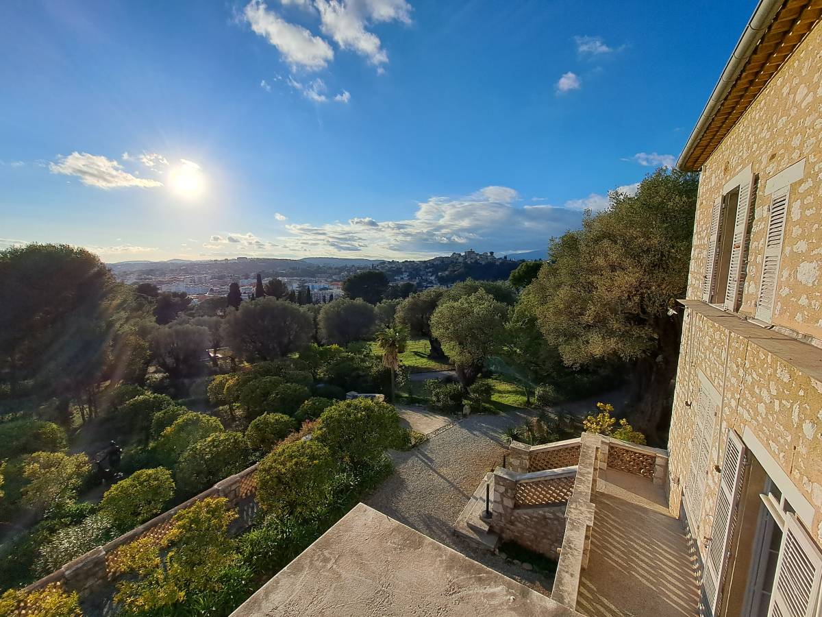 Balcony of Renoir's former home