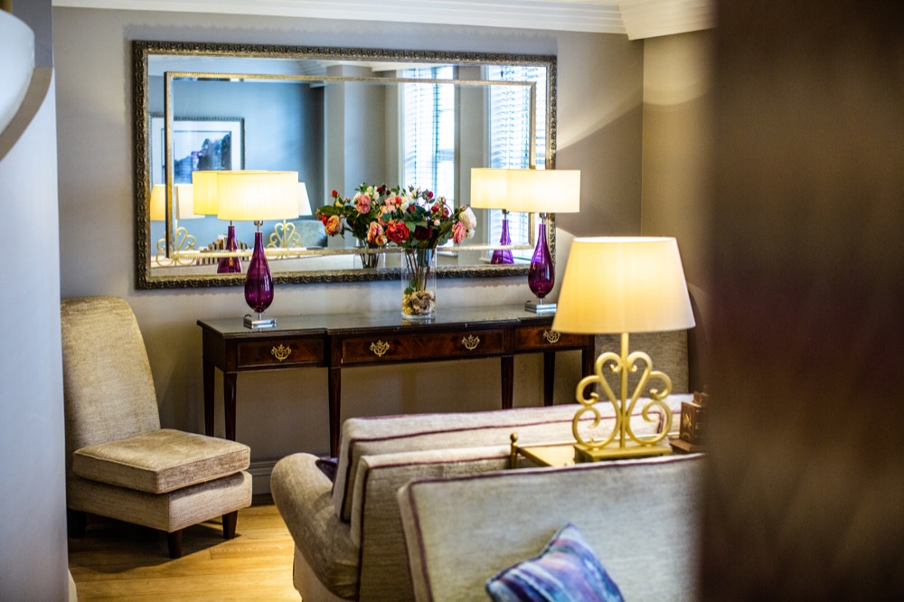 The Arden Hotel Stratford Bar Club