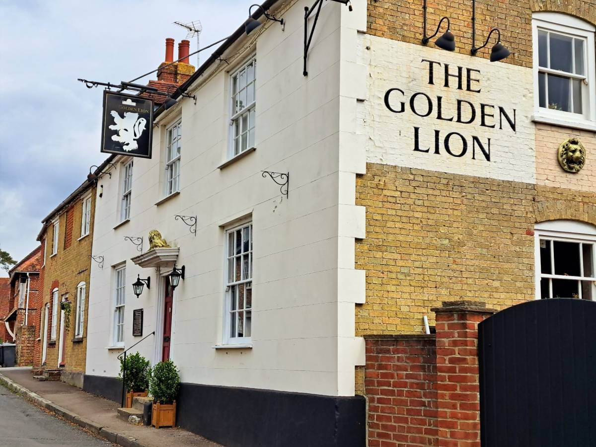 The Golden Lion, Southwick