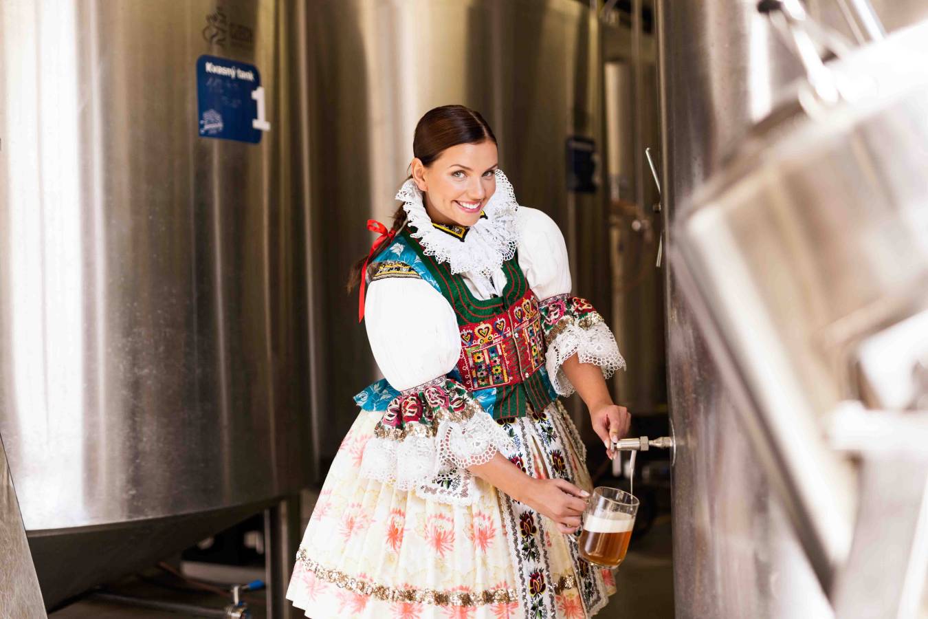 Pouring Jarosovsky