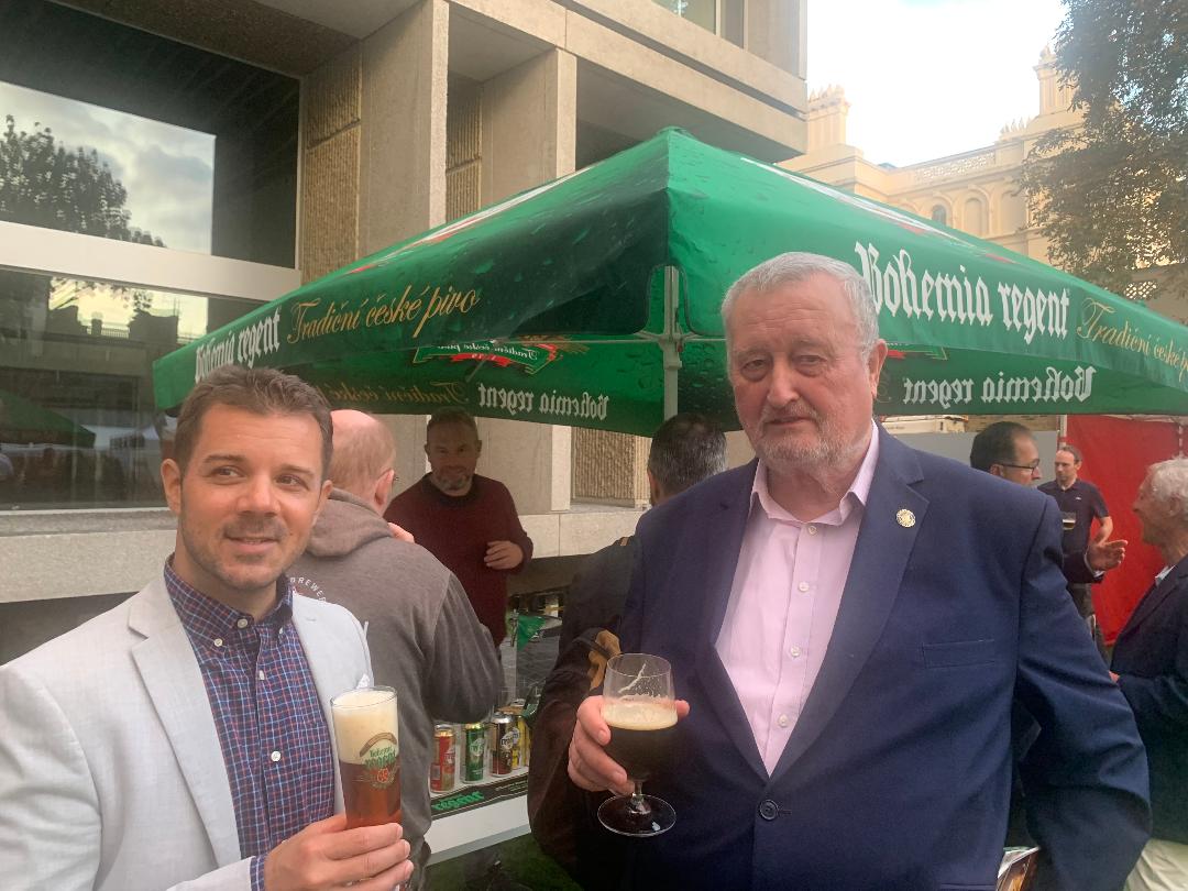 Sampling a pint