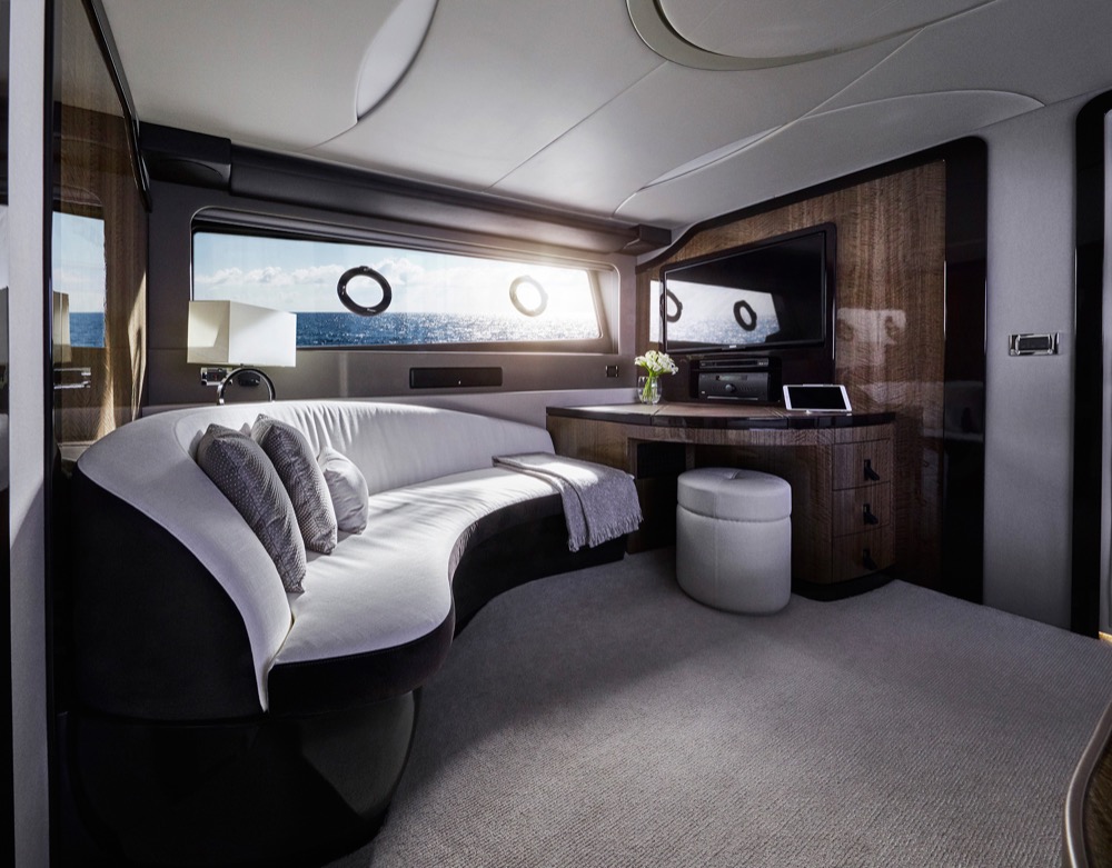 Lexus LY680 Luxury Yacht