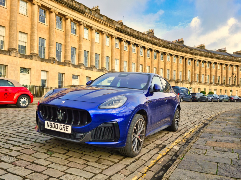 Maserati Grecale Trofeo SUV 2024 Review