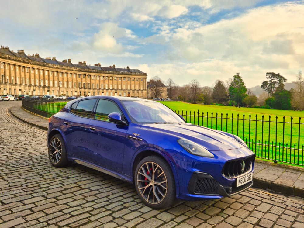 Maserati Grecale Trofeo SUV 2024 Review