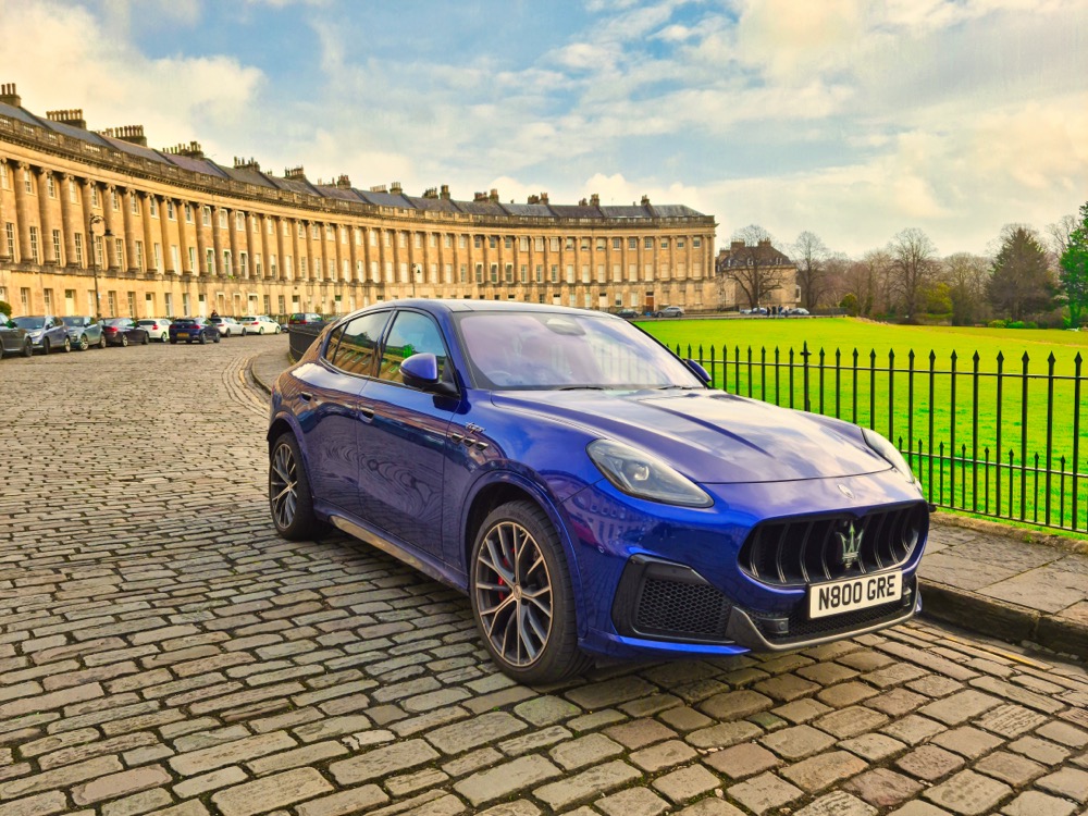 Maserati Grecale Trofeo SUV 2024 Review
