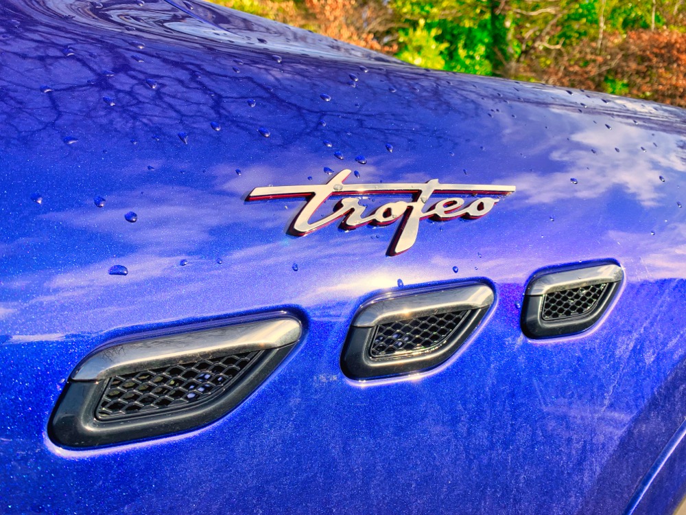 Maserati Grecale Trofeo SUV 2024 Review