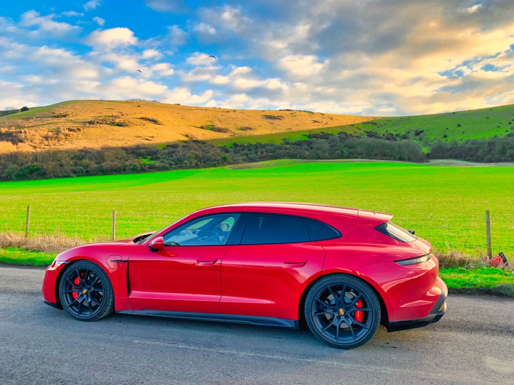 Porsche Taycan GTS Turismo Tour Review