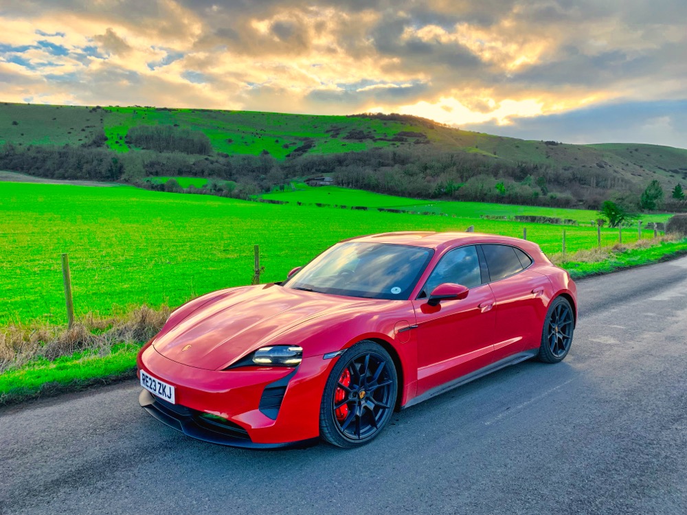 Porsche Taycan GTS Turismo Tour Review