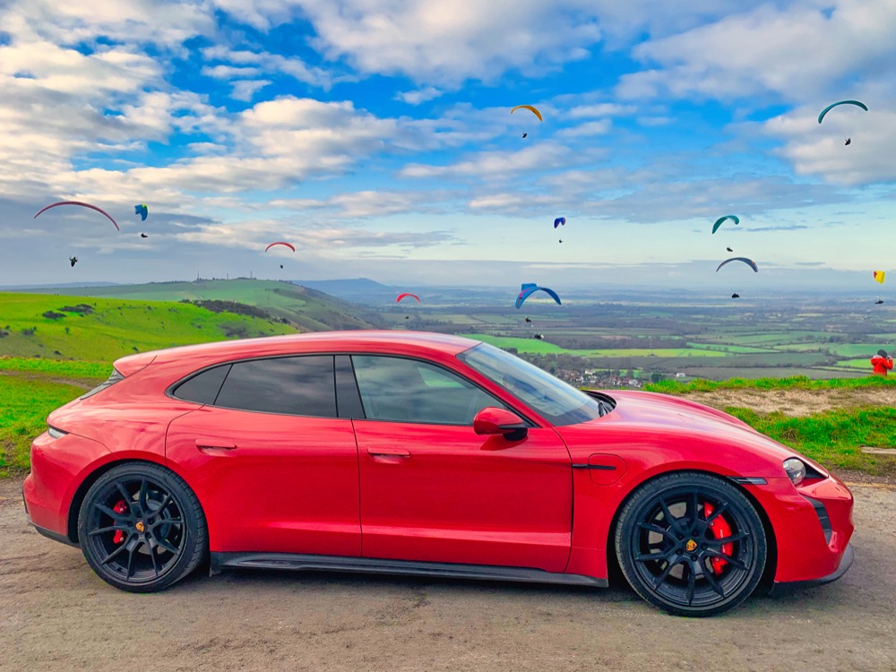 Porsche Taycan GTS Turismo Tour Review