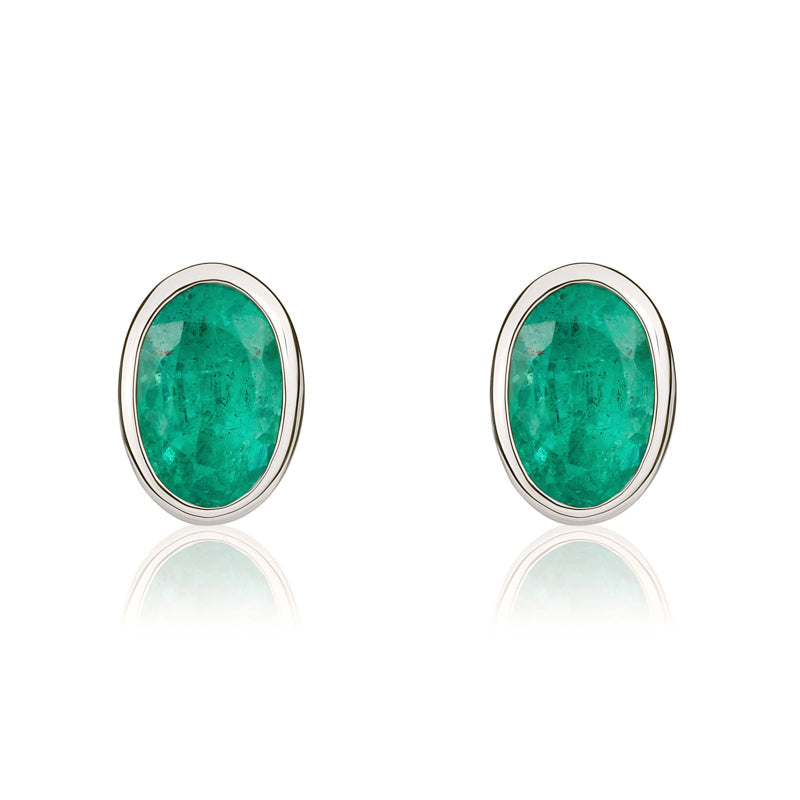 9ct White Gold Emerald 6x4mm Oval Rub Over Set Stud Earrings