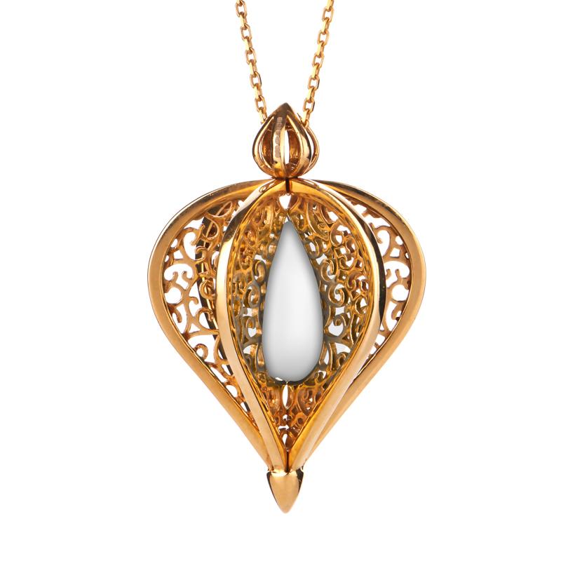 9ct Yellow Gold Bauxite Flore Filigree Droplet Necklace