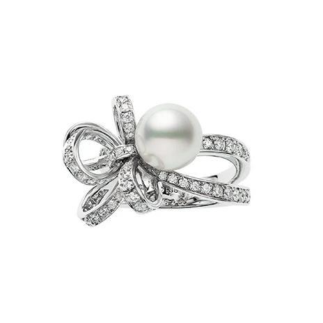 Mikimoto Jeux de Rubans 18ct White Gold 8.75mm Pearl 0.64ct Diamond Ring - 49