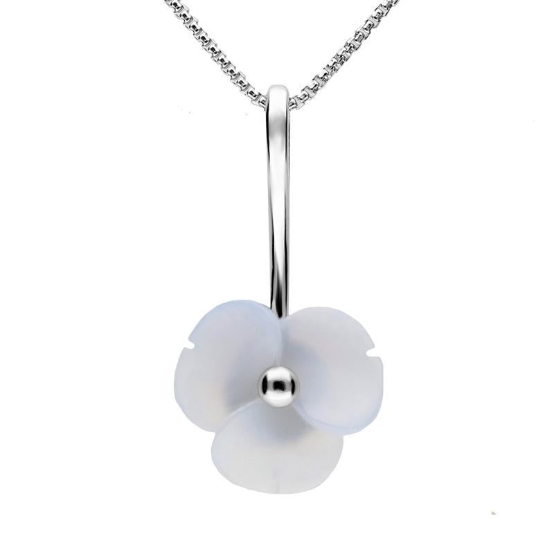 Sterling Silver Blue Chalcedony Tuberose 15mm Clover Necklace - Silver
