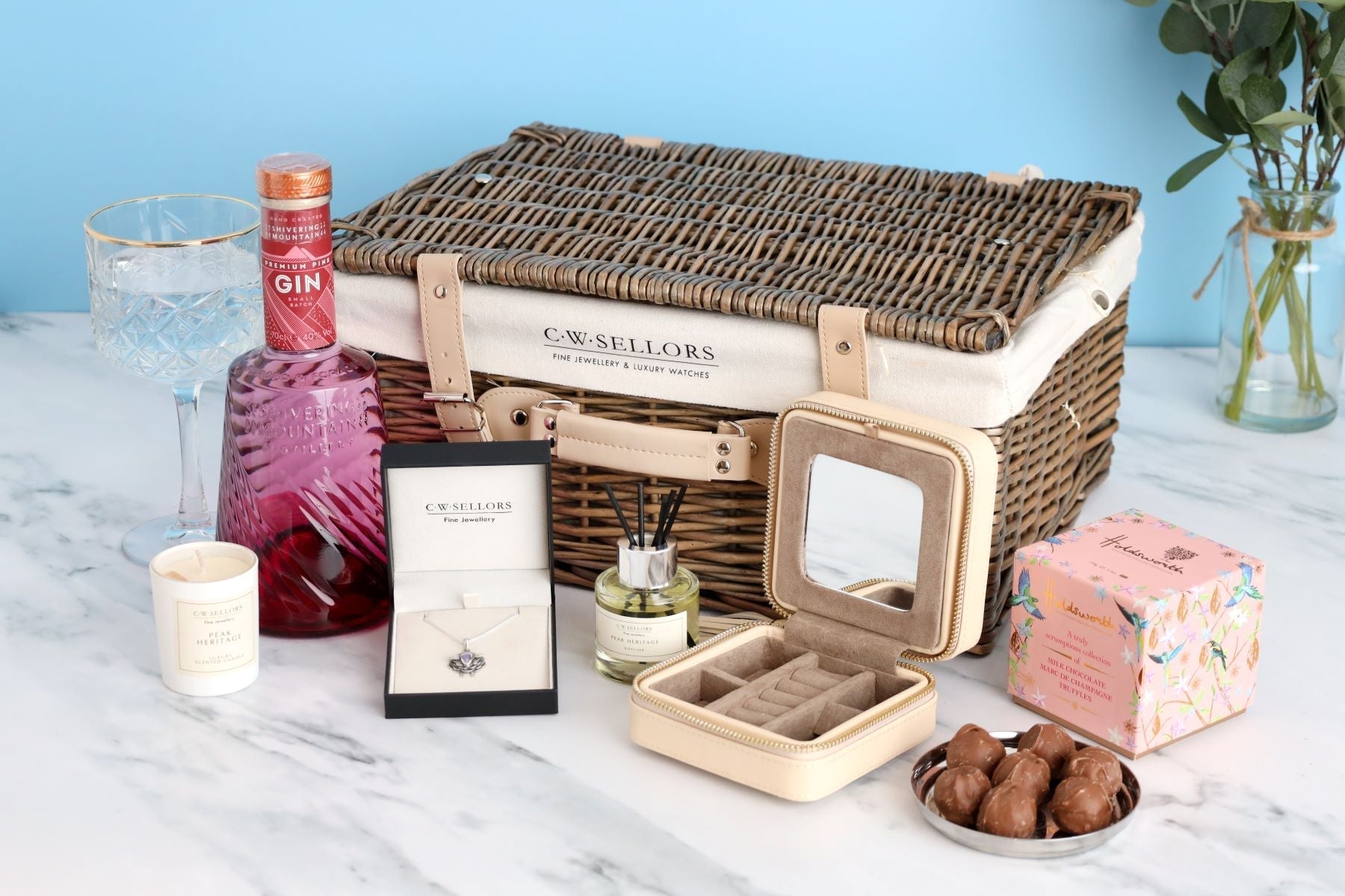 The Castleton Hamper