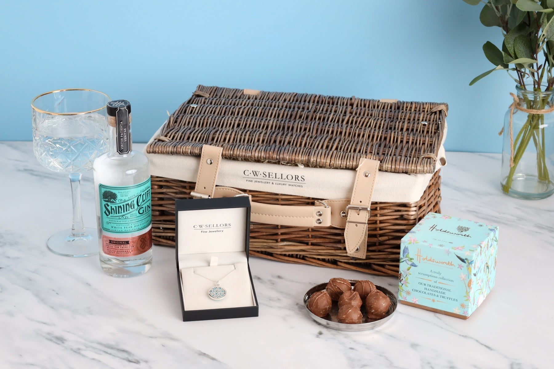 The Heart of the Peak District Hamper