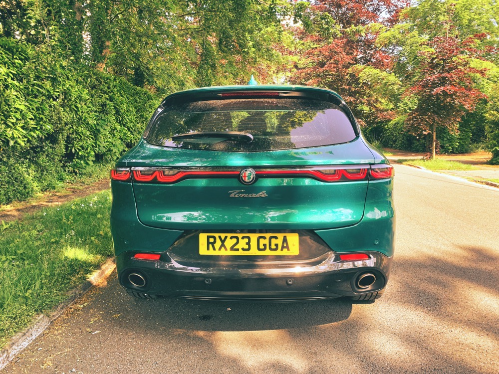 Alfa Romeo Tonale Veloce 1.3 280 PHEV Review
