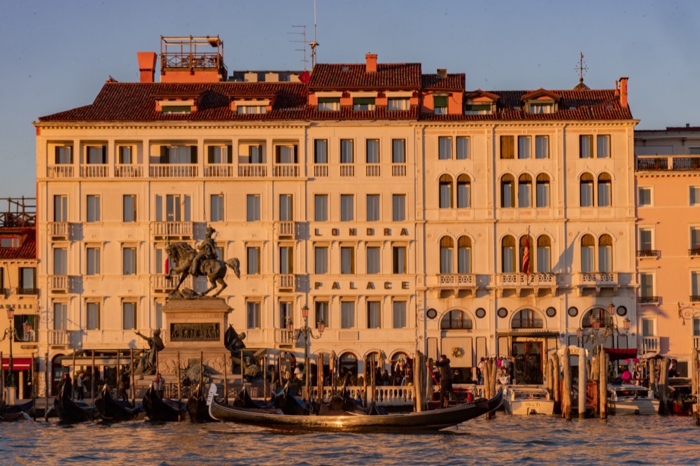  Londra Palace Venezia