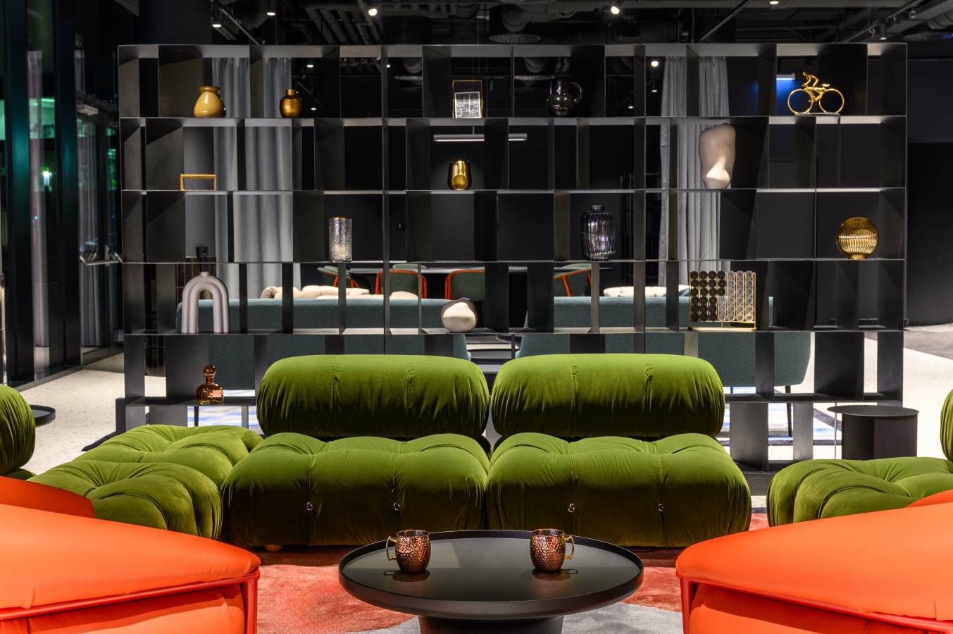 Lounge & Co-working Spaces