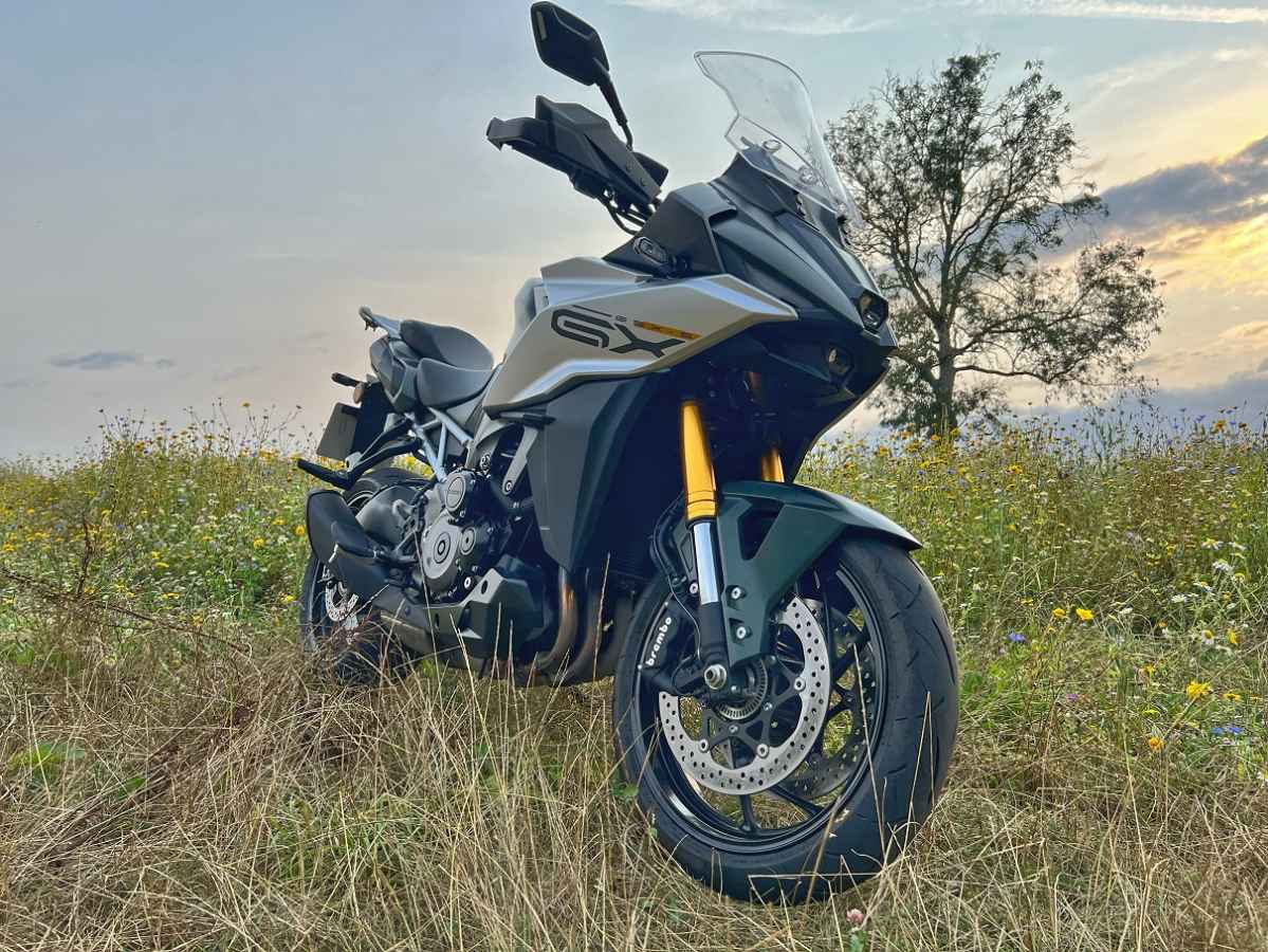 Suzuki-GSX-S1000GX