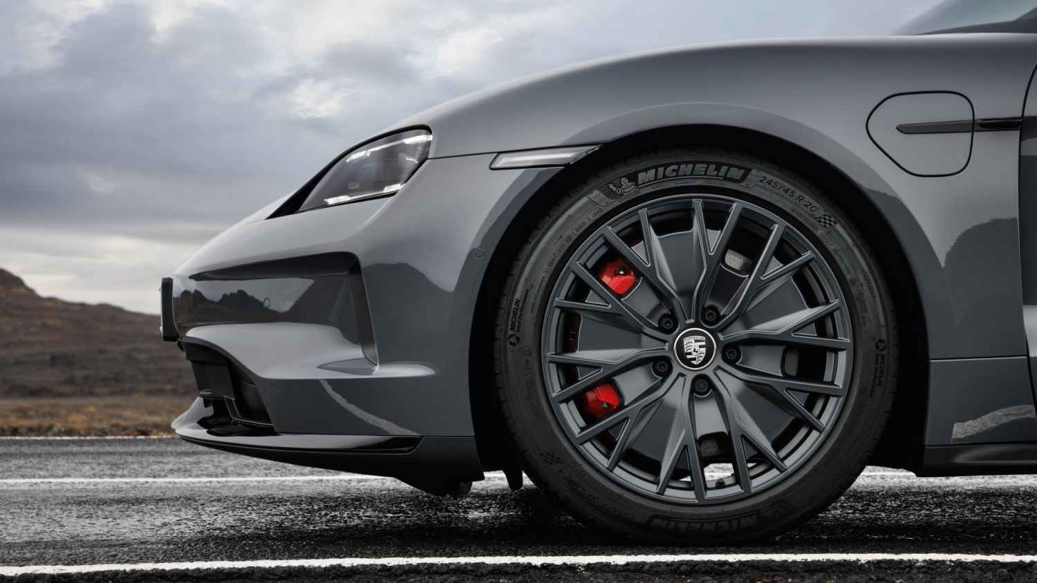 Porsche Taycan GTS
