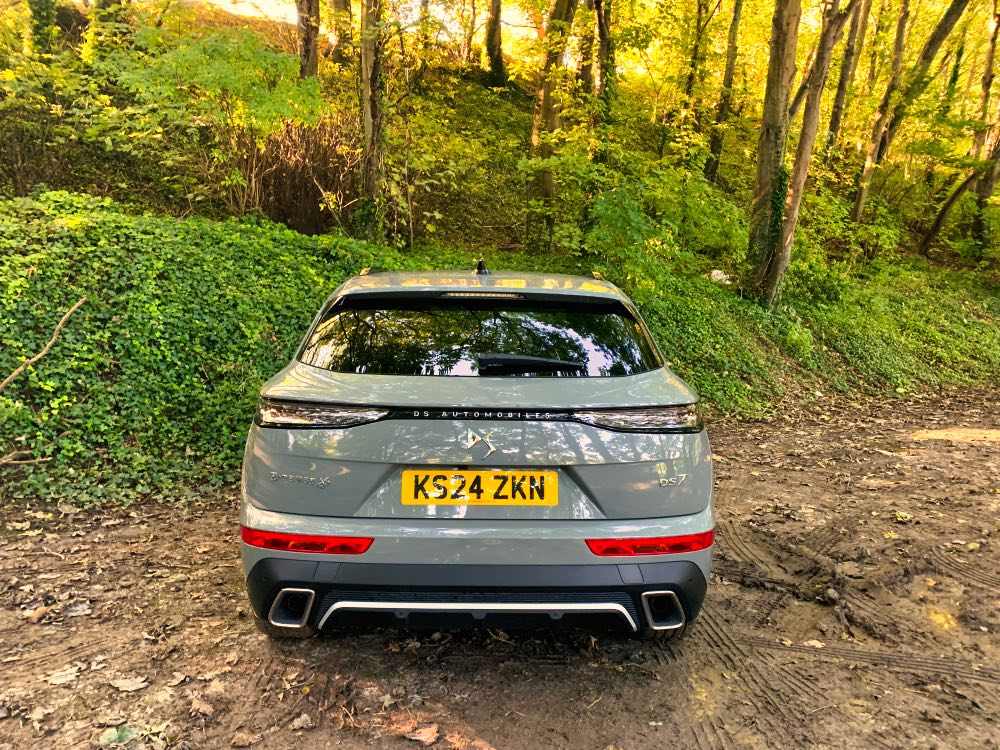 DS 7 Opera E-TENSE 4x4 300 SUV