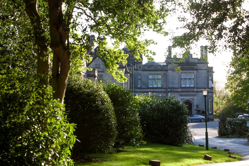 Hampton Manor and the Morgan Plus Six