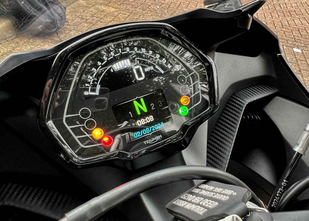 Triumph Daytona 660
