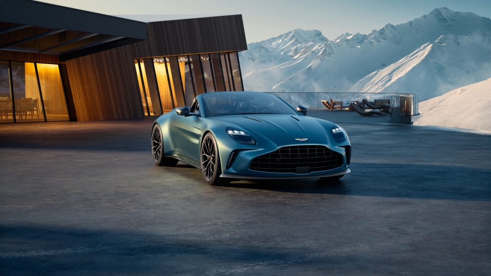 NEW ASTON MARTIN VANTAGE ROADSTER