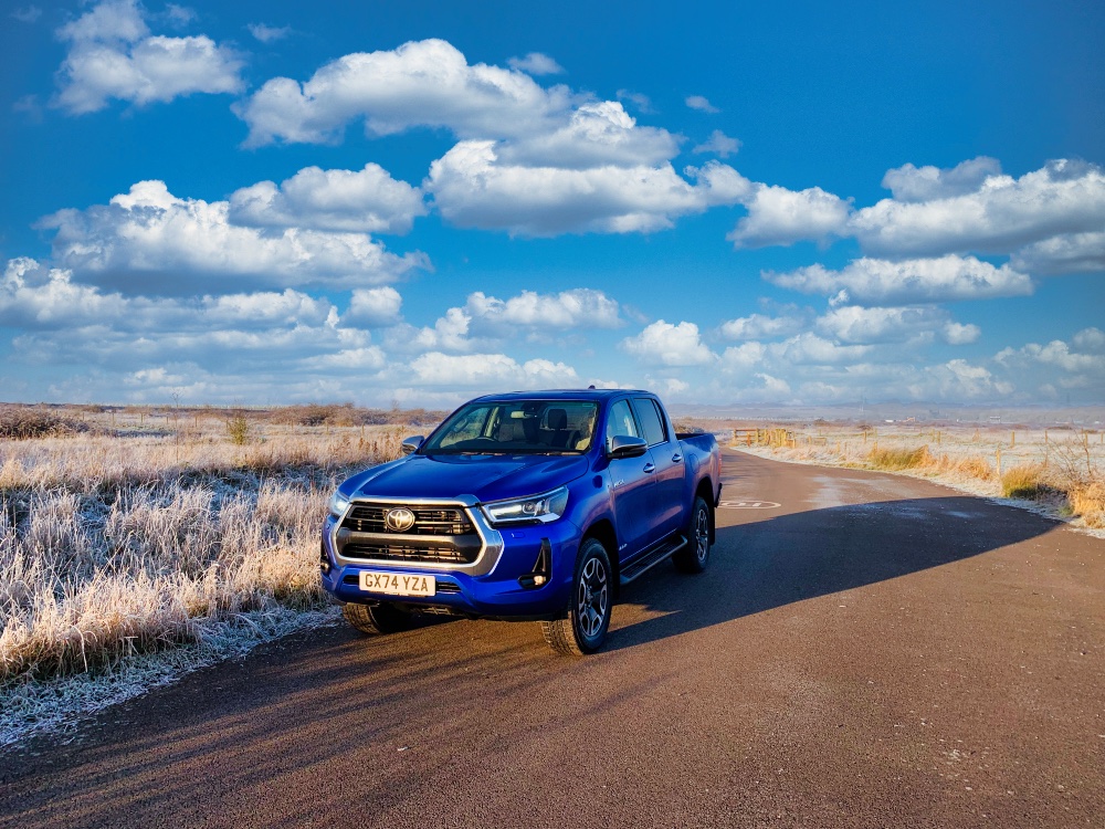 Toyota Hilux Invincible