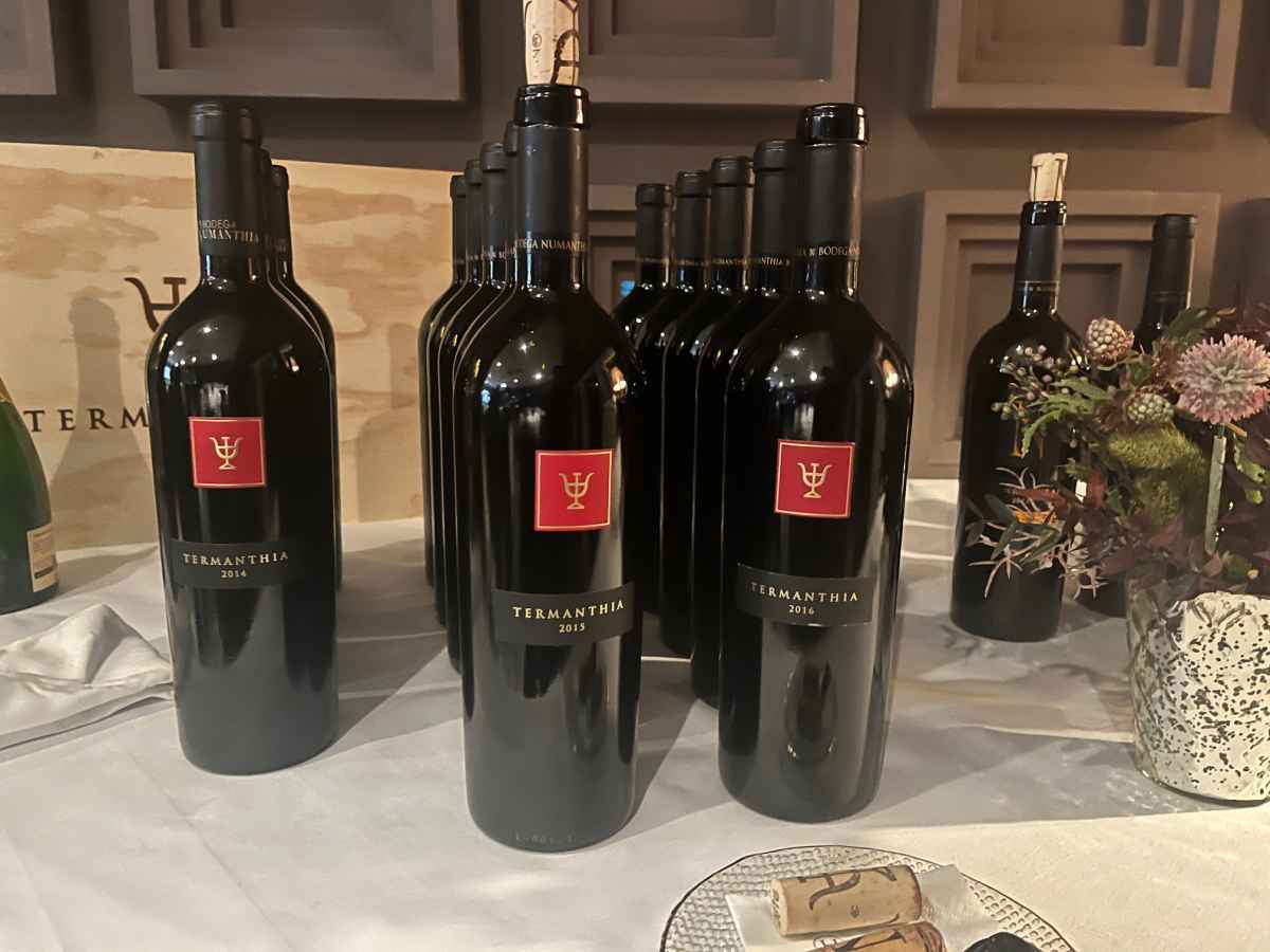 Termanthia Vertical