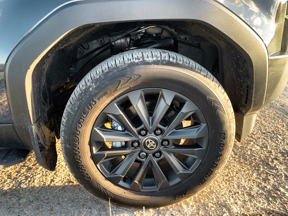 Toyota Land Cruiser Invincible 2025 Review