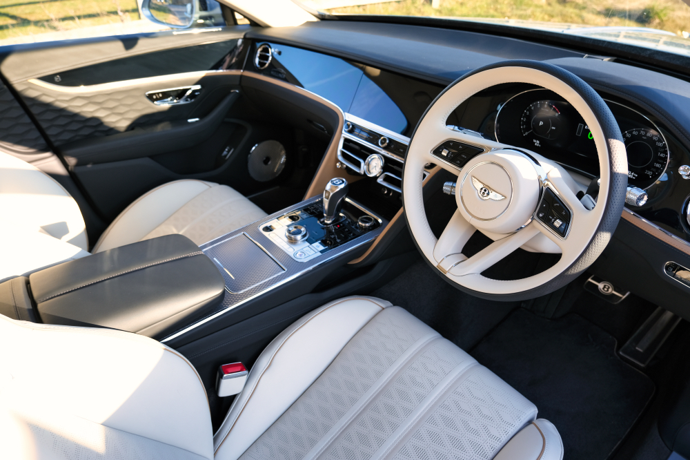 Bentley Flying Spur Mulliner Electric Hybrid