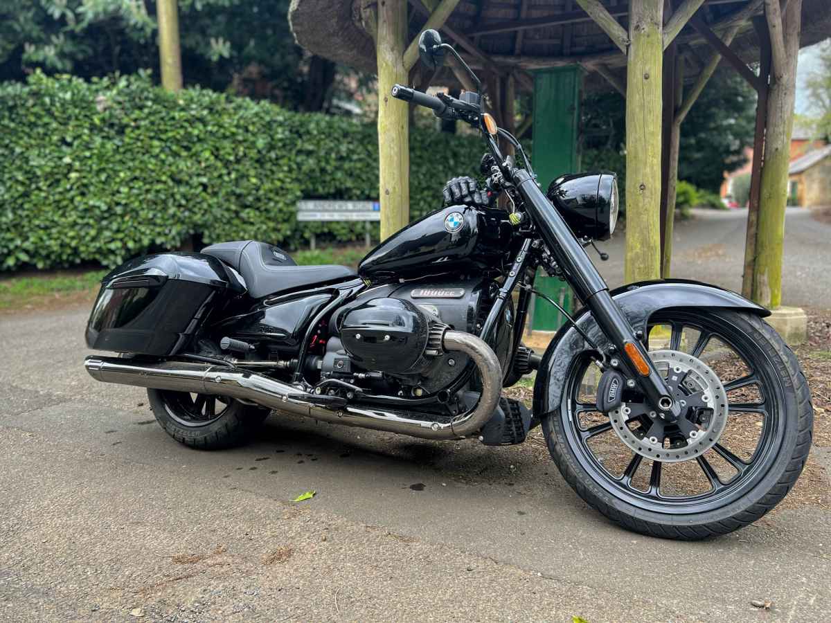 BMW R18 Roctane