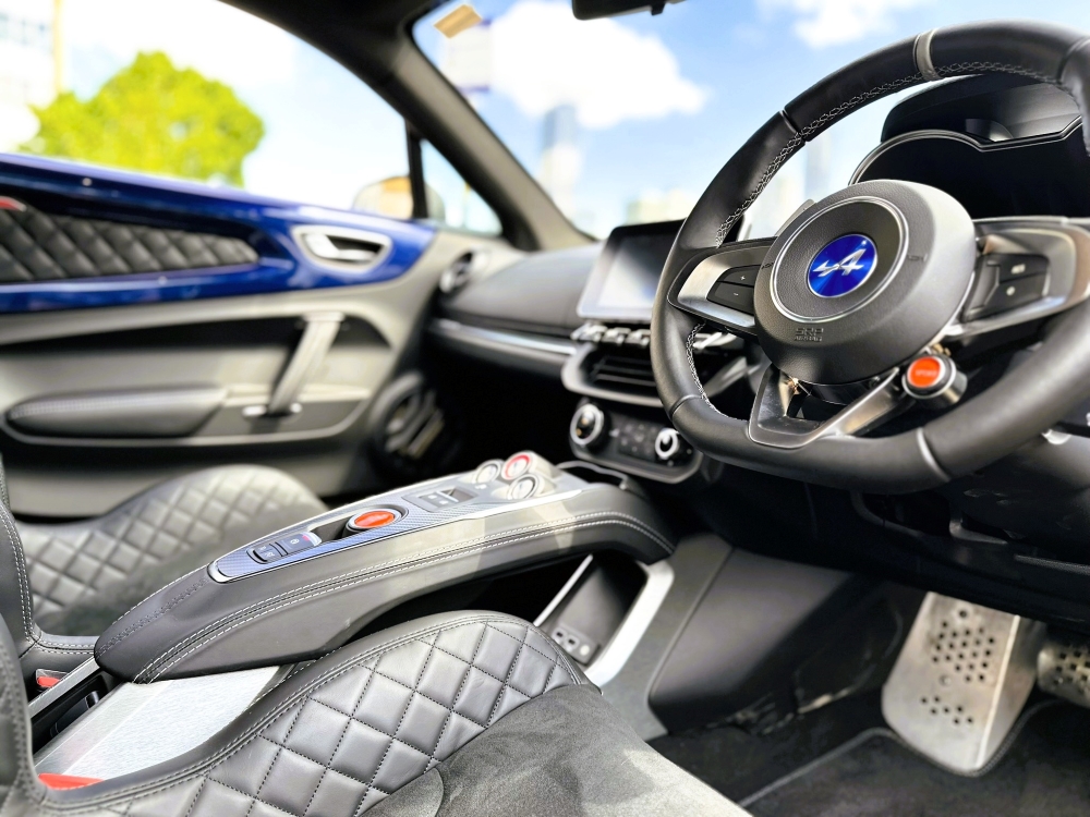 Alpine A110