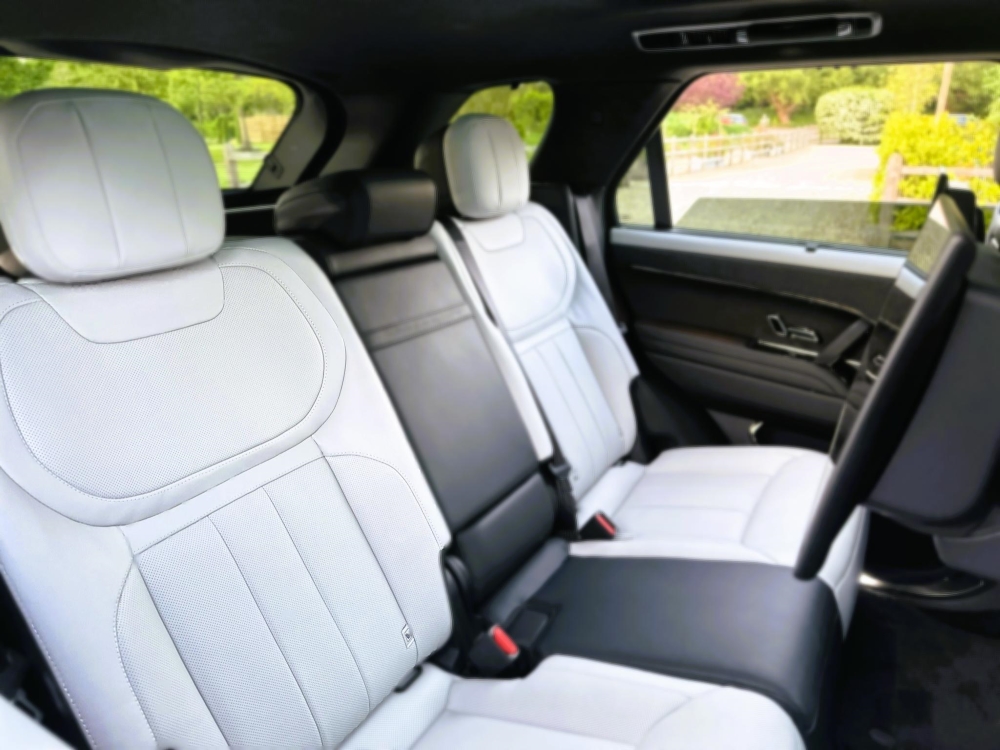 Range Rover Sport P550e