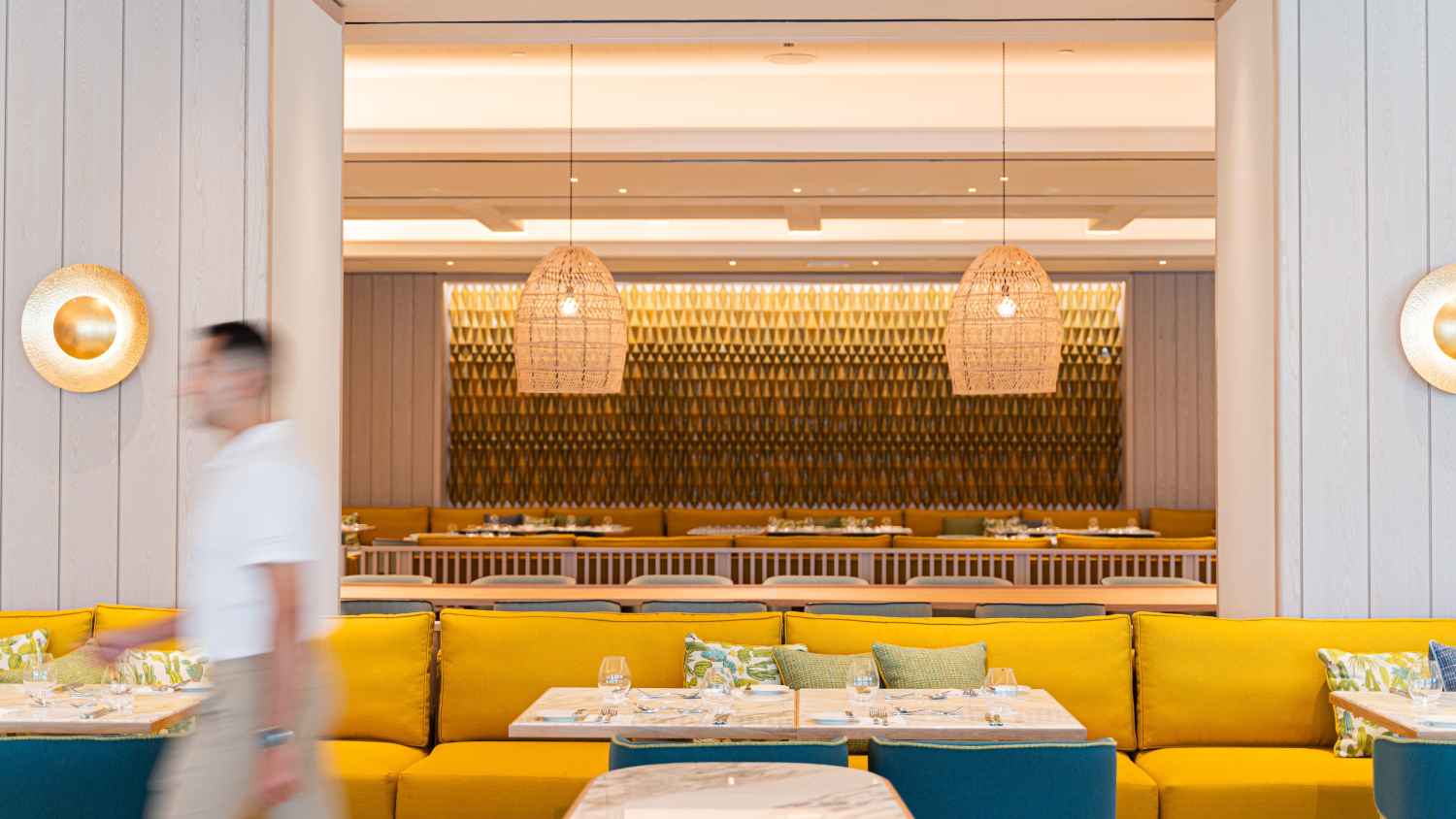 Aura Restaurant