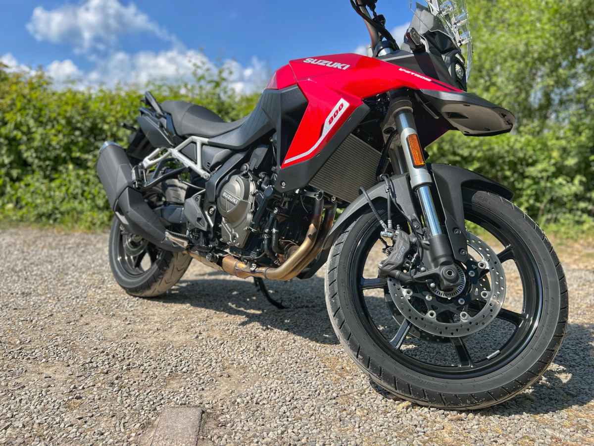 Suzuki V-Strom 800 RE