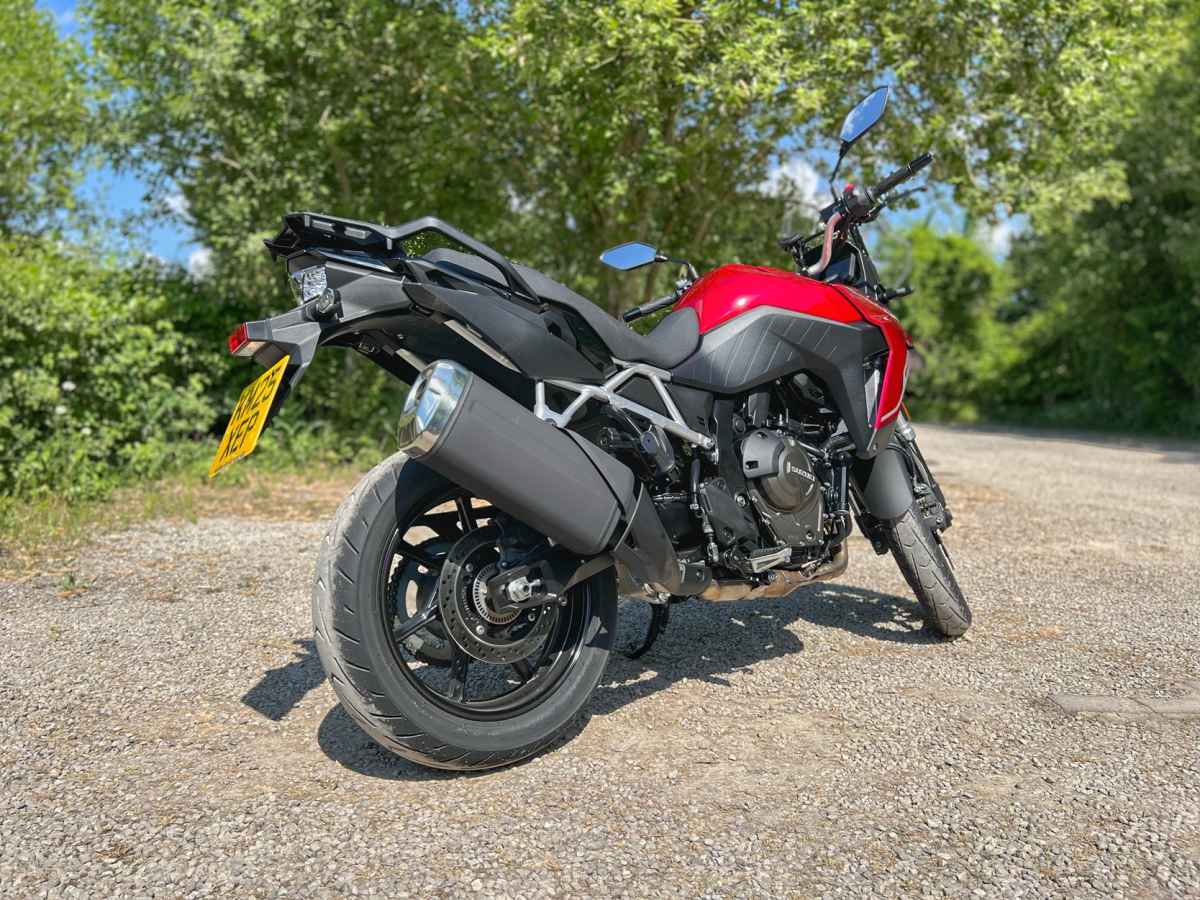 Suzuki V-Strom 800 RE