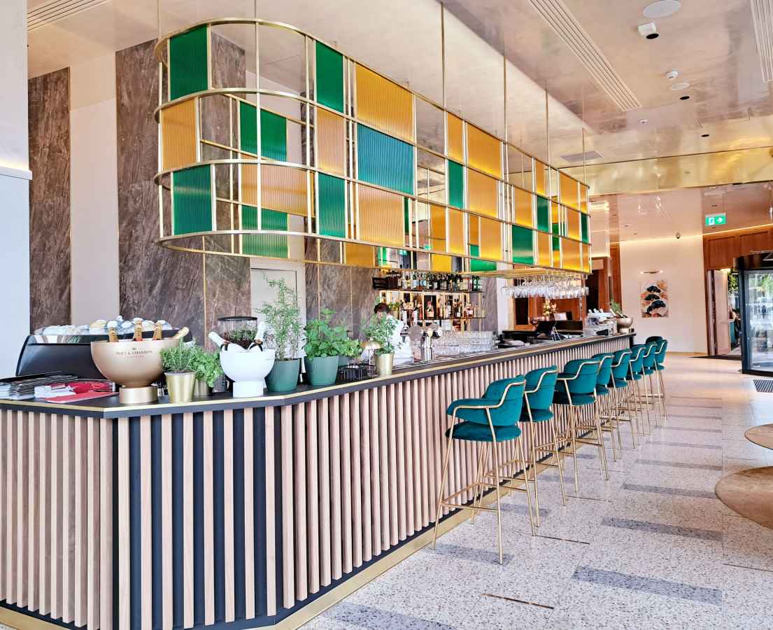 Cocktail Bar